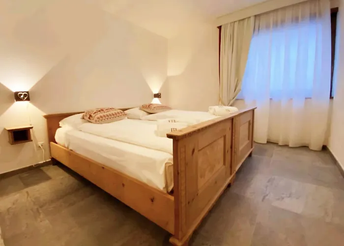 Chesa Bernina Lägenhet Samedan