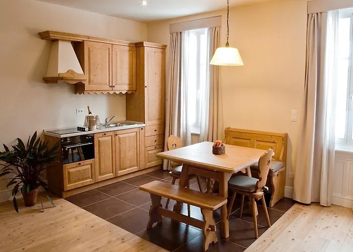 Chesa Bernina * ساميدان