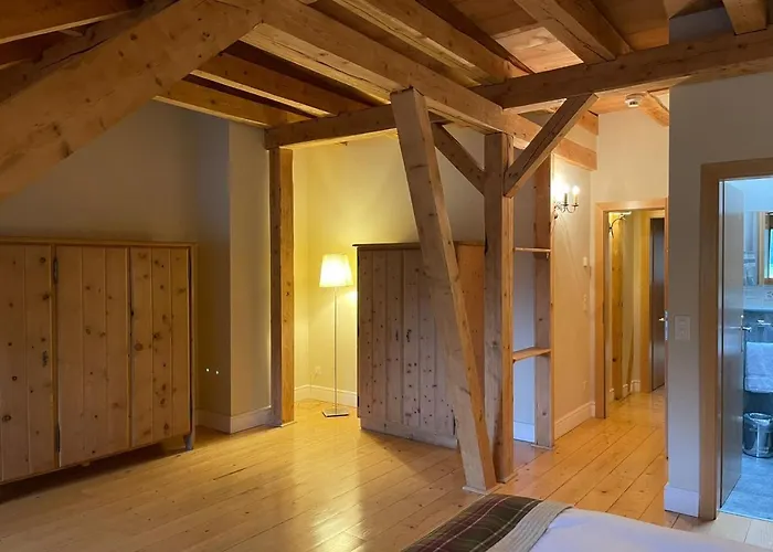 Chesa Bernina * ساميدان